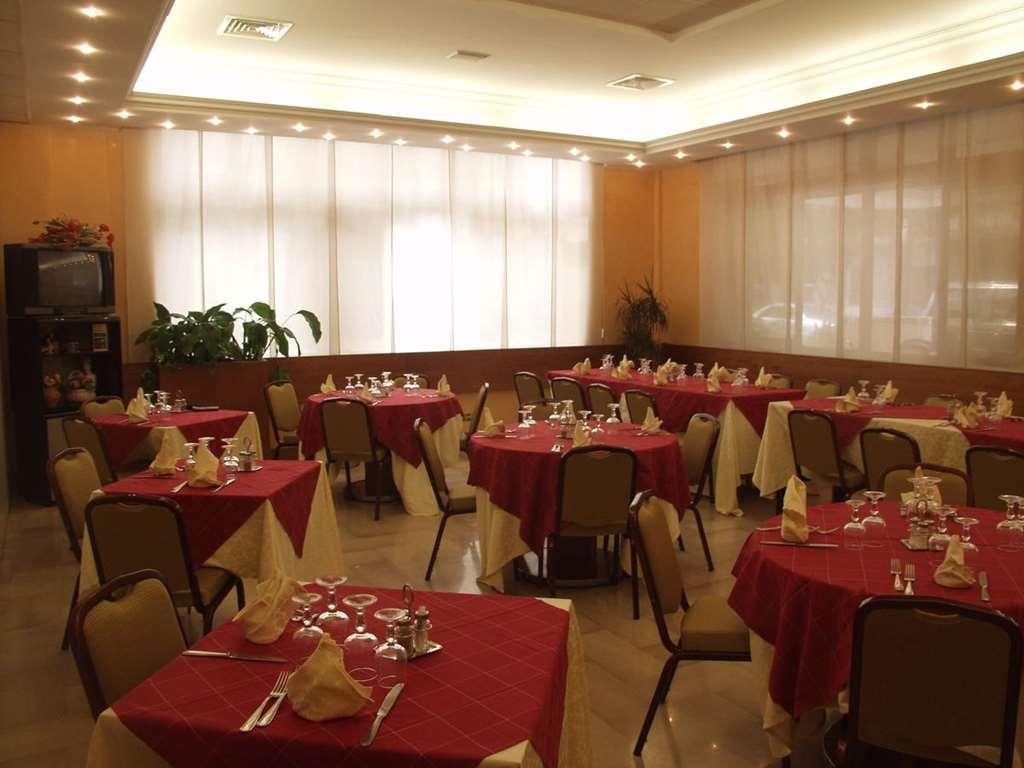 Hotel Residence Memmina Frosinone Restaurante foto
