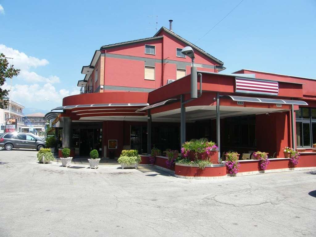 Hotel Residence Memmina Frosinone Exterior foto