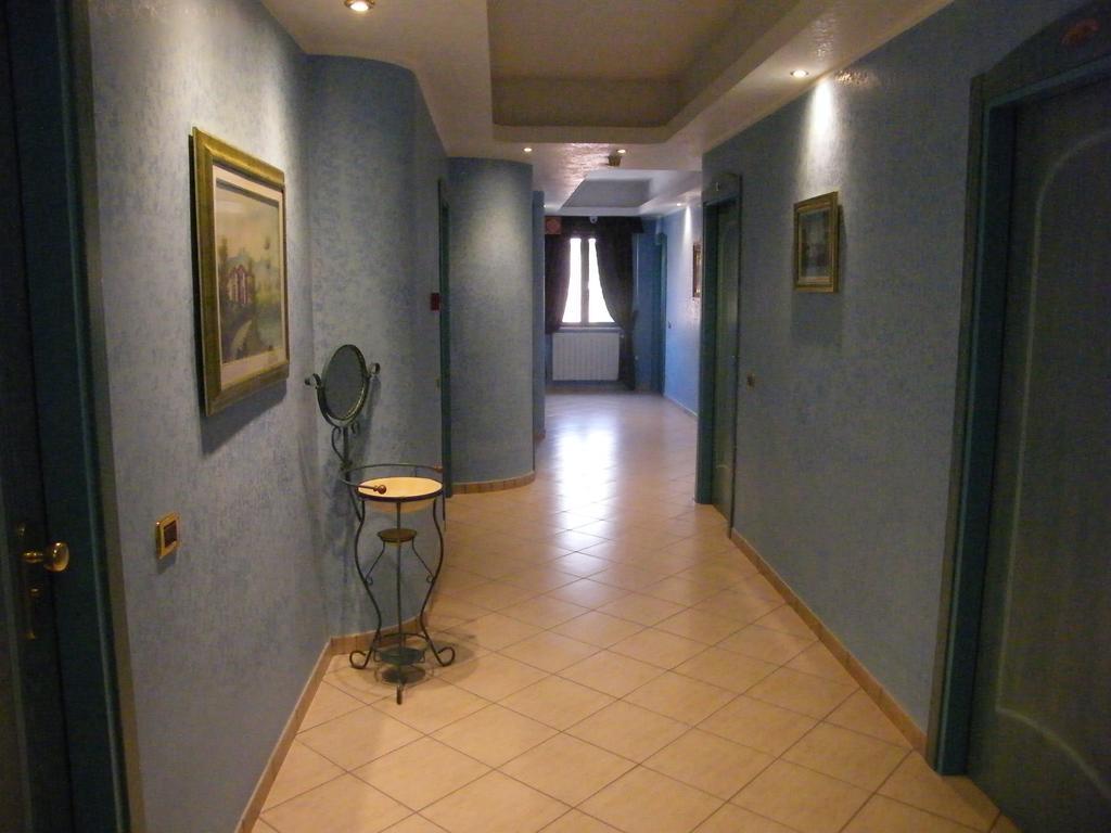 Hotel Residence Memmina Frosinone Exterior foto